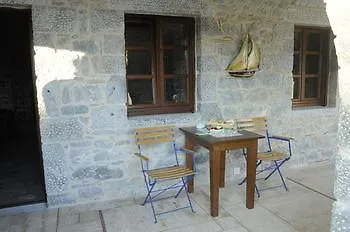 Hotel Xemoni 4*