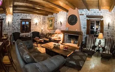 Hotel Xemoni 4*