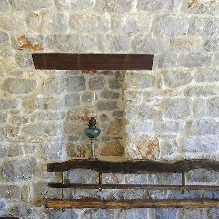 Hotel Xemoni