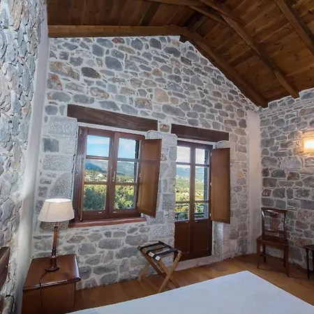 Xemoni 4*