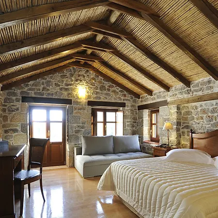 Xemoni 4*
